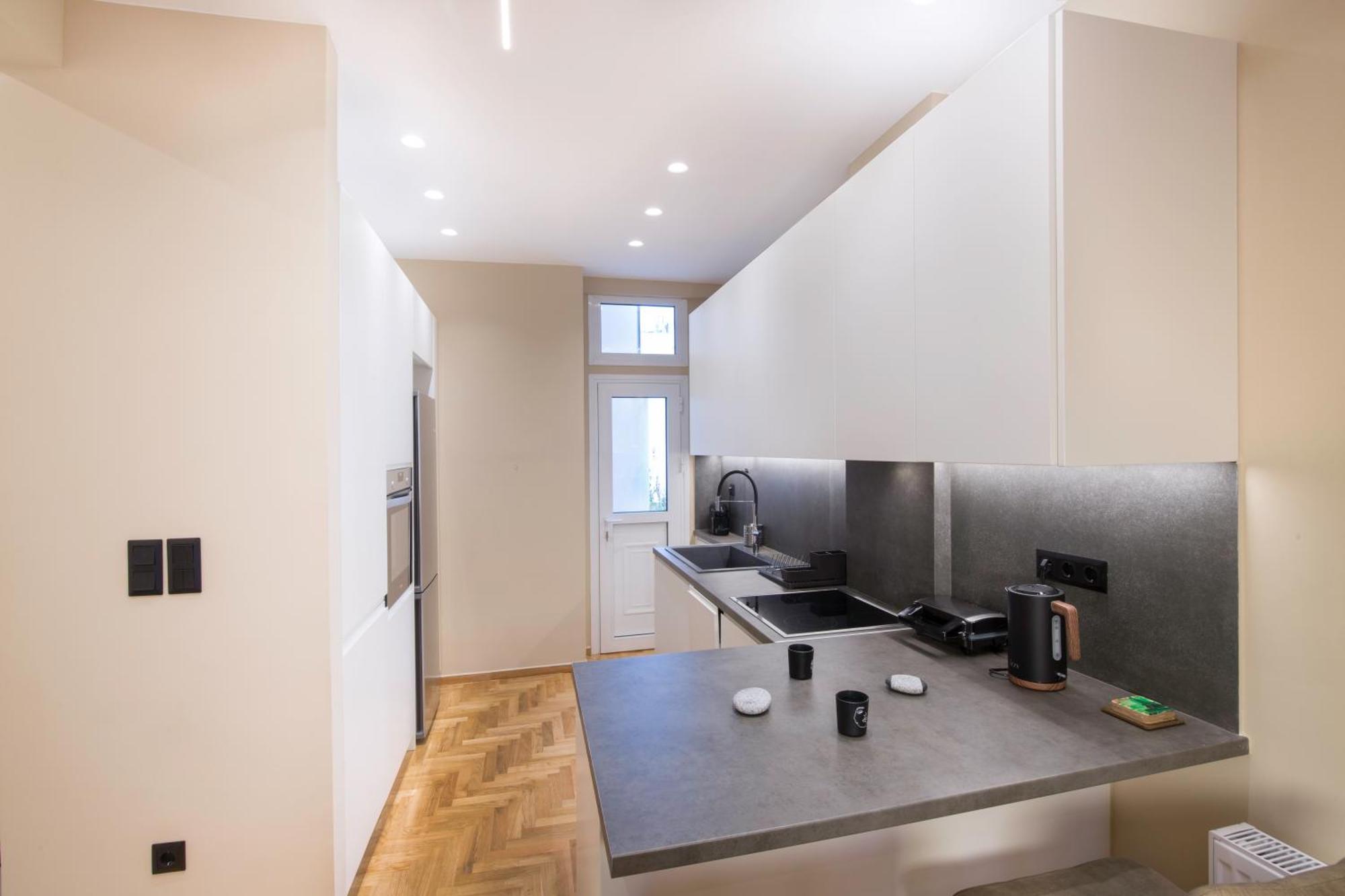 Urban Spacious Apartment Near Kallimarmaron Athene Buitenkant foto
